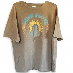 American eagle Pink Floyd Graphic Tee oversized fit